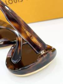 Picture of Louis Vuitton Sunglasses _SKUfw77096048fw